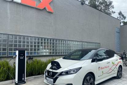 Infraestructura. El punto de recarga está en la avenida Eloy Alfaro, a la altura del Comité del Pueblo Norte.