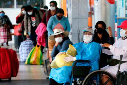Luego de las fiestas de Navidad y Año Nuevo, Perú sufre un rebrote del virus.