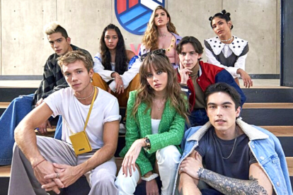 Los ocho protagonistas de Rebelde.