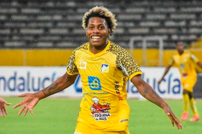 Joao Ortiz no es la única opción de Barcelona para cubrir el puesto del mediocentro.