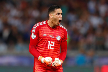 El arquero de paraguayo Roberto Fernández, en una fotografía de archivo.