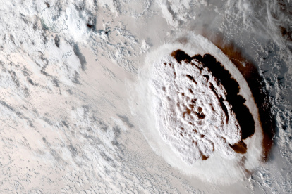 Regional and Mesoscale Meteorology Branch (RAMMB) of National Oceanic and Atmospheric Administration (NOAA)/NESDIS shows an explosive eruption of the Hunga Tonga-Hunga Ha"apai volcano, located in the South Pacific Kingdom of Tonga, 15 January 2022. The eruption on 15 January, the second in only two days, was the latest in a series of eruptions from the undersea volcano. According to a Public Notice from the Tonga Geological Services monitoring the Hunga-Tonga-Hunga-Ha"apai (HTHH) issued on 15 January 2022, satellite images captured on the day indicated that the volcanic eruption continued, with ash plume emission. EFE/EPA/RAMMB/NOAA/NESDIS HANDOUT -- BEST QUALITY AVAILABLE -- HANDOUT EDITORIAL USE ONLY/NO SALES
