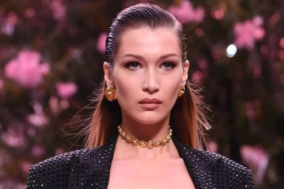 Bella Hadid, una de las modelos más cotizadas del mundo rompió en llanto al recordar su calvario debido a los problemas psicológicos que afronta hace años.