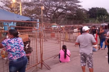 Familiares se encontraban tranquilos ante la calmada situación en la "Peni"