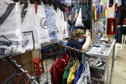 Comerciantes se encomiendan a Dios