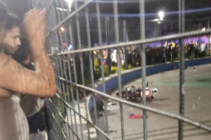 Se confirmó que fueron 5 muertos y 9 heridos en las canchas de la Playita del Guasmo.