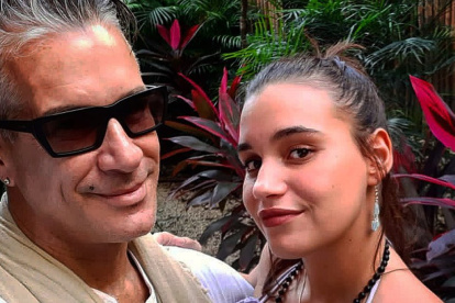 Fernando Carrillo y su esposa Gaby, de 26 años.