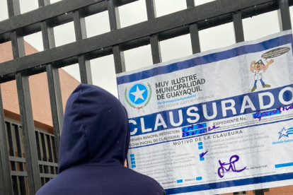 El Municipio de Guayaquil confirmó de la clausura de los colegios Balandra Cruz del Sur (particulalr) y Vergeles (público) este martes 25 de enero.