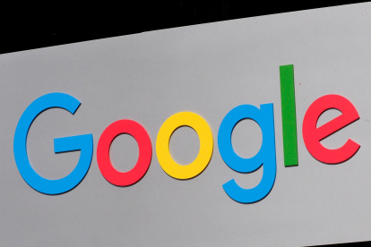 Vista de un cartel de Google en el campus de la empresa en Mountain View, en una fotografía de archivo.