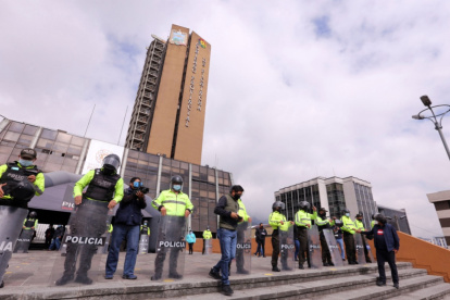 Quito. Después de que la prefecta anunció un cobro adicional a los conductores, se convocó a protestas.