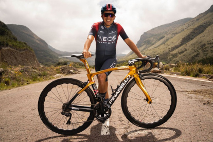 Richard Carapaz está listo para iniciar la etapa competitiva.