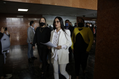 El pasado 7 de diciembre la asambleísta de Unes, Viviana Veloz, entregó el proyecto de derogatoria.