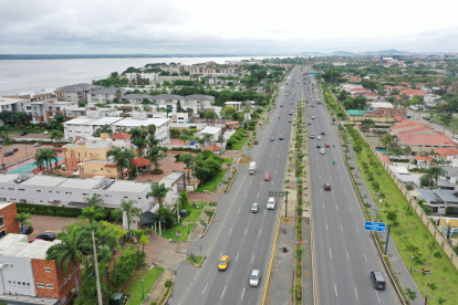 Desde lo alto no se observan parques públicos