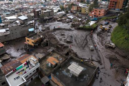 Vecinos de La Gasca reconocieron a sus familiares en las labores de búsqueda.