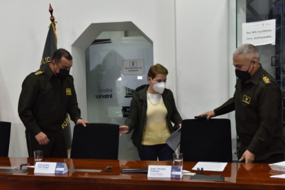 Seguridad. La ministra Alexandra Vela y los comandantes de la Policía informaron de los últimos operativos.