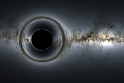 Los agujeros negros distorsionan la luz que proviene de los objetos que los rodean.