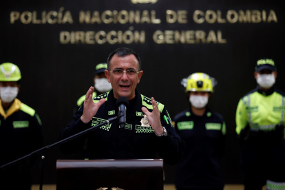 El director general de la Policía Nacional de Colombia, general Jorge Luis Vargas Valencia, habla durante una rueda de prensa