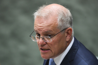 El primer ministro australiano, Scott Morrison, pidió ayer perdón a las víctimas y ofreció transparentar lo sucedido hace tres años. LUKAS COCH / EFE