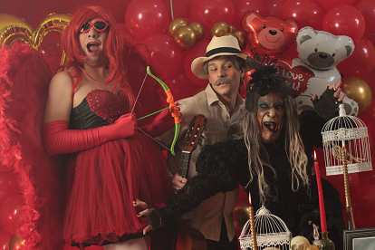 El elenco de Cleotilde y Matilde.