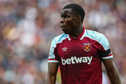 Kurt Zouma fue abucheado por sus propios hinchas después de conocerse el video donde agrede a sus mascotas