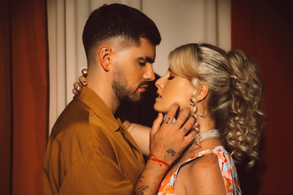 Nikki Mackliff y Rombai.