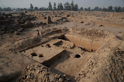Zona de excavación del complejo arqueológico de Cajamarquilla