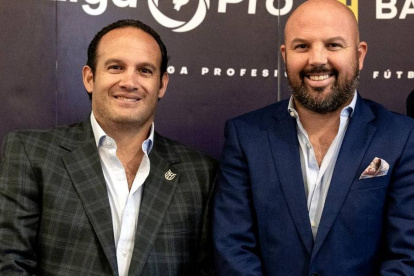 Francisco Egas (i) y Miguel Ángel Loor (d) trabajaron juntos en la creación de la LigaPro.