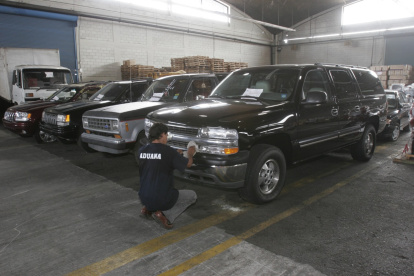 Aduana. Varios de los vehículos importados eran de alta gama.