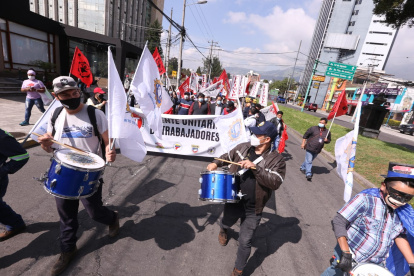 La movilización recorrió algunas calles del centro-norte de Quito hasta llegar al Ministerio del Trabajo.