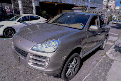 Quito. La expresidenta de la Judicatura, María del Carmen Maldonado, usó este vehículo para movilizarse.