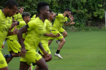 Barcelona buscará ganar esta noche en el estadio Jocay de Manta.