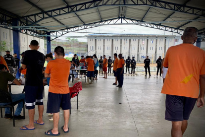 Actualmente el Ministerio de Salud colabora con la puesta de la dosis de refuerzo contra la COVID19