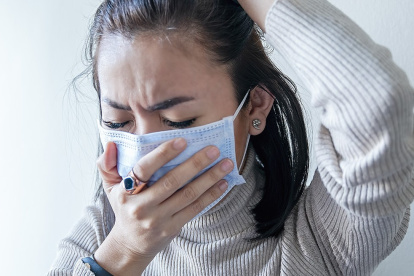 Fiebre, tos y cansancio son algunas de las manifestaciones del Covid-19