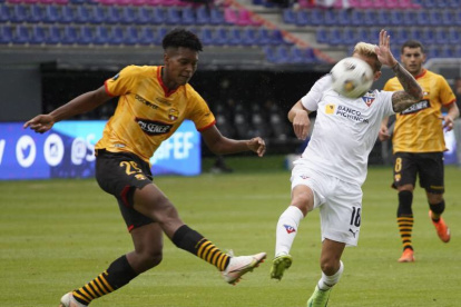 Joshué Quiñónez, defensa de Barcelona, jugará en la MLS.