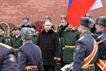 Putin, el día de la amenaza de enviar tropas a Donetsk y Lugansk.