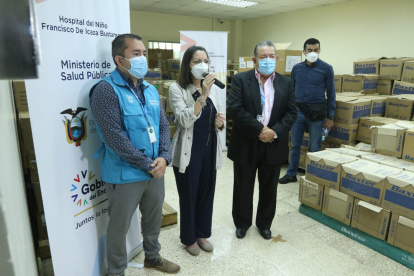 Rueda de prensa de la ministra de salud, Ximena Garzón, en el hospital Francisco Ycaza Bustamante