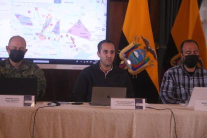 Al menos 300 personas han salido de Ucrania, huyendo de la guerra, decenas de ellas no quieren volver a Ecuador.