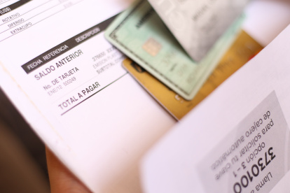 Deudas. Los ciudadanos denuncian un estancamiento en sus estados de cuenta a pesar de estar pagando.