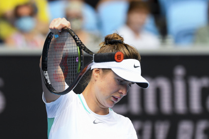 No obstante, la tenista matizó que no culpaba a los atletas rusos por la agresión rusa ordenada por el presidente Vladímir Putin el pasado 24 de febrero pasado.