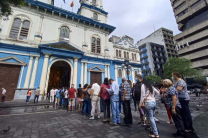 Hoy inició la cuaresma con el miércoles de ceniza.