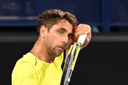 El ecuatoriano Roberto Quiroz le ganó un set a Adrian Mannarino, pero al final la victoria fue del francés.