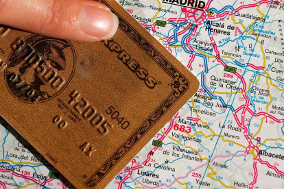 Fotografía de archivo de una tarjeta de crédito American Express.