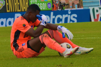 Pedro Ortiz estará un mes fuera de las canchas por lesión.