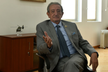 Experto. El exministro de Defensa es un estratega militar y experto en temas internacionales.