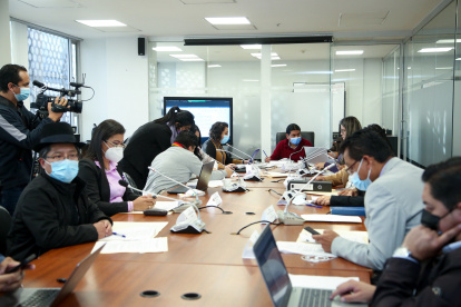 Sesión. El informe para segundo debate fue aprobado por votación unánime.