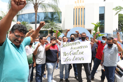Los transportistas piden apoyo al Gobierno para salir de la crisis.
