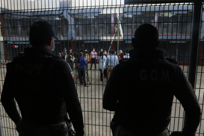 Custodia. La Policía Nacional pudo ingresar a la cárcel La Roca el pasado 2 de septiembre para que se ejecute un recorrido en donde se prometió mejoras a la infraestructura.
