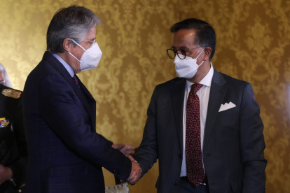 El presidente Guillermo Lasso firmó el decreto y posesionó este 14 de marzo a Diego Ordóñez.