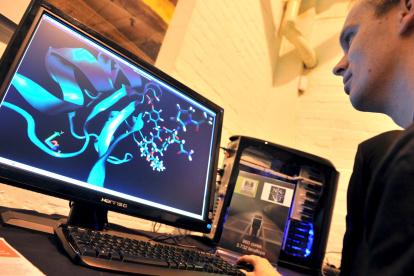 Los ordenadores, de casa u oficina, conviene desconectarlos cuando no se estén utilizando.