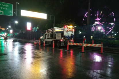 Interagua desplegó ocho hidrocleaners para los sectores donde se reportaron agua estancada.